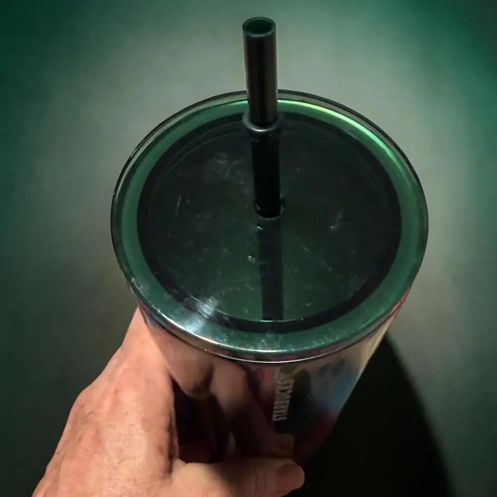 Starbucks 2022 Emerald Green Rose Gold 24 Oz Faceted Tumbler NWT - Picture 5 of 11